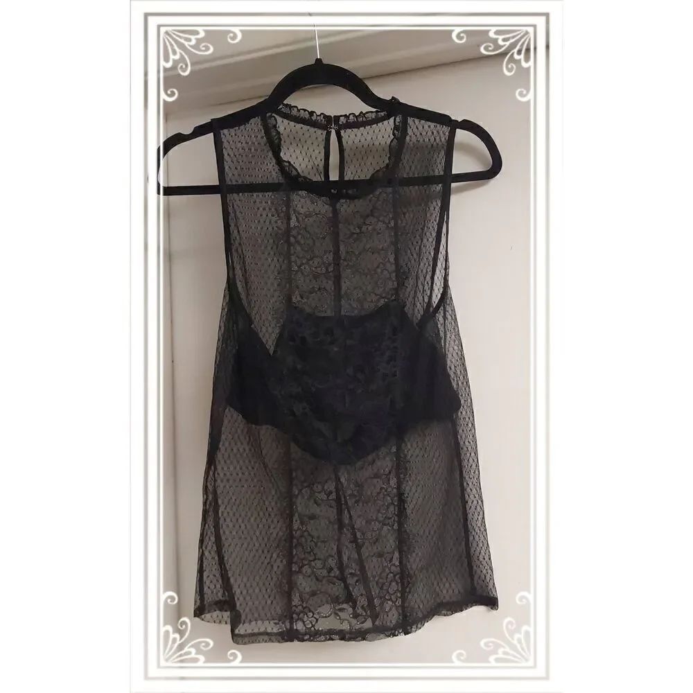 EXPRESS Black Ruffled Neck See Through Lace Sleeveless Top w/Built in Bra Sz L